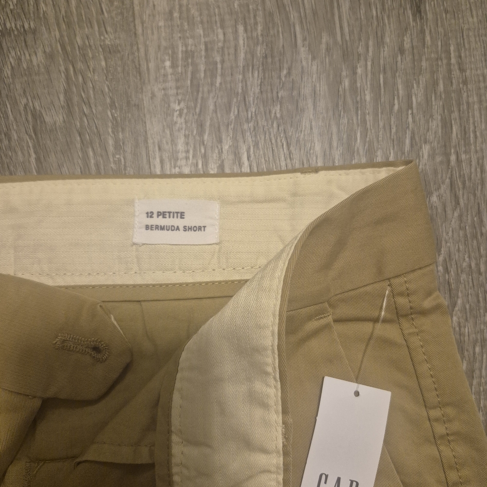 GAP Tan Women's Bermuda Shorts - Picture 3 of 3